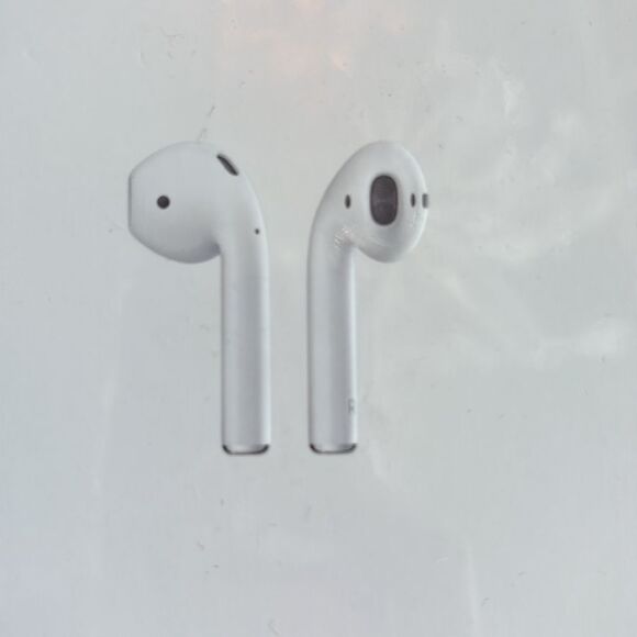 Apple AirPods Pro 2nd generation Brand New in Sealed box Model A2032 A2031 A1602 - Picture 2 of 4